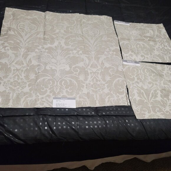 6 Kravet Fabric Remnants  White Greens Assorted See Description for Sizes - Picture 7 of 10